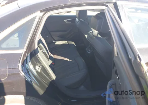 2022 Audi A4 Premium Plus 45 Tfsi S Line Quattro S Tronic z USA, uszkodzony, nr VIN WAUEAAF47NN014763